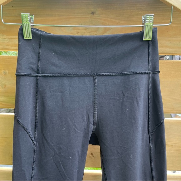 Lululemon In Movement Tight 25" Everlux Black - Picture 4 of 9